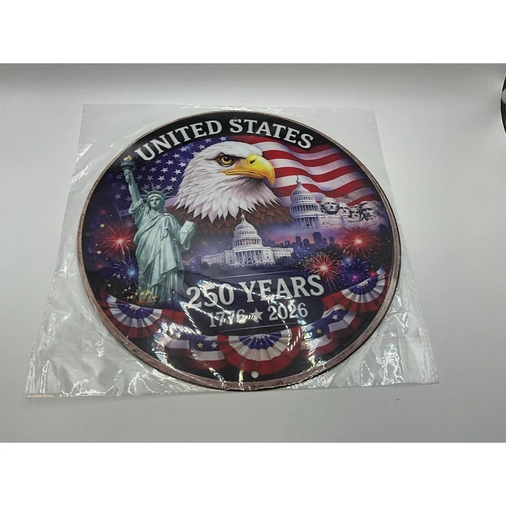Collectible USA 250th Anniversary disc, brand new, very detailed‎ / colorful
